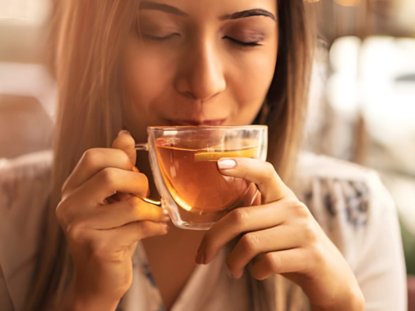 Điều gì xảy ra nếu bạn uống 4 tách trà mỗi ngày?