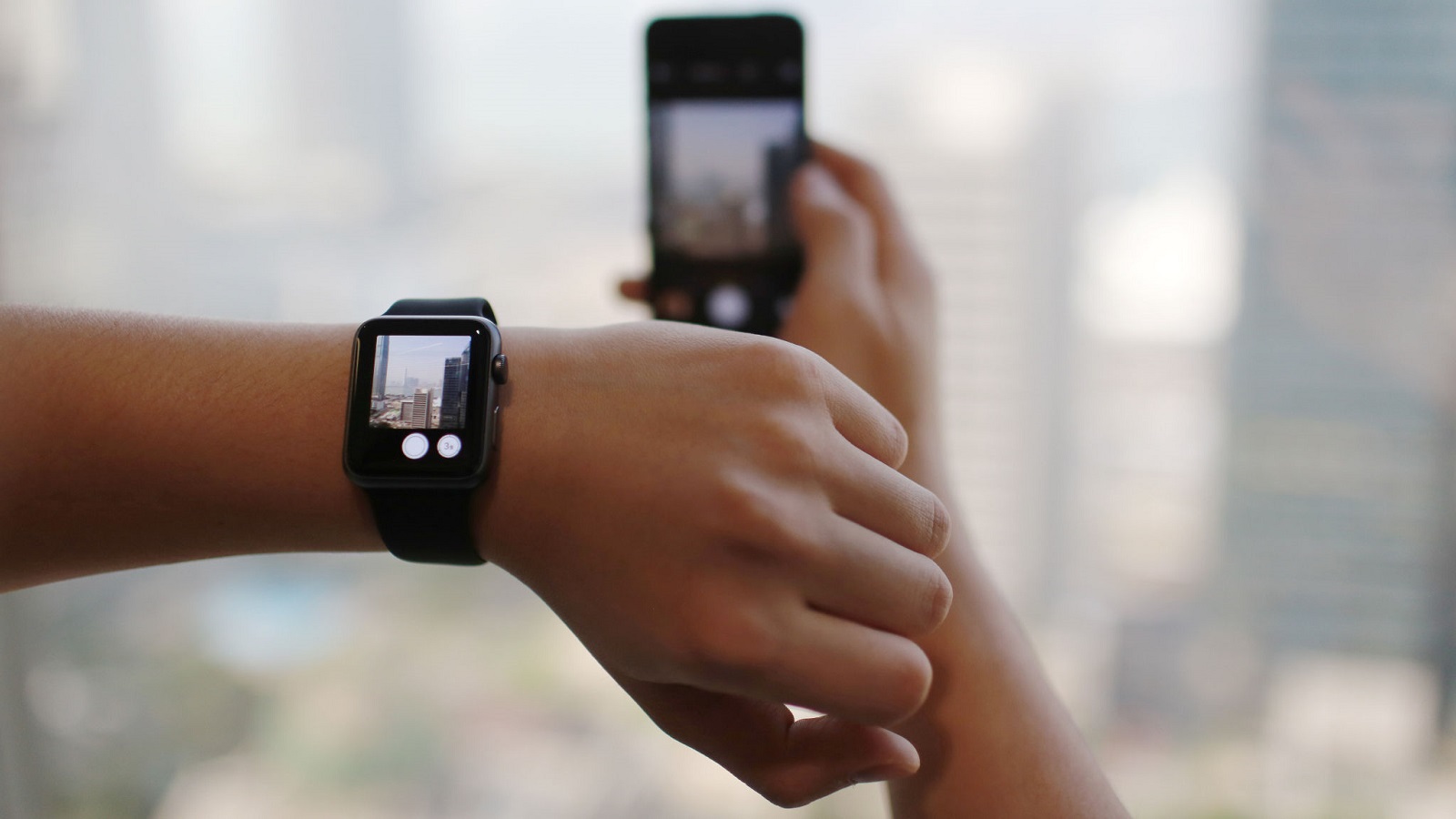 Cách dùng Apple Watch để  điều khiển chụp ảnh trên iPhone