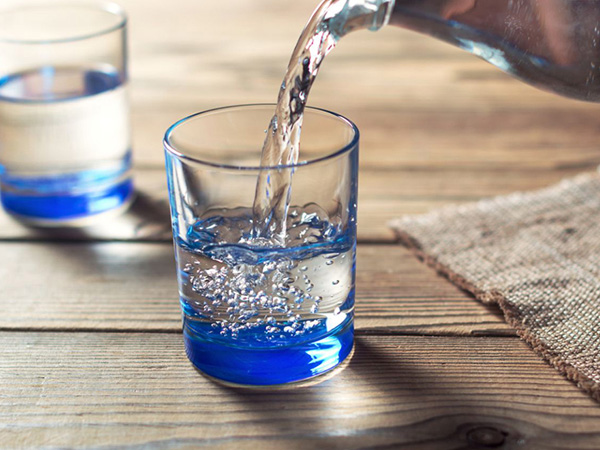 Lười uống nước có thể khiến bạn mắc 'cả tỷ bệnh' nguy hiểm
