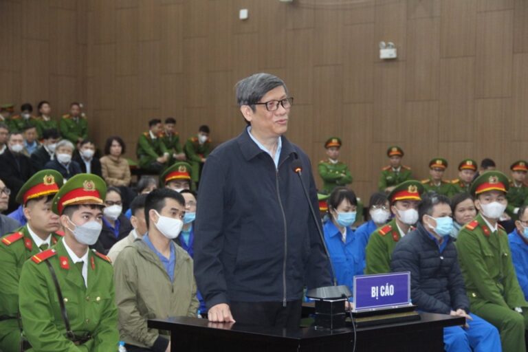 Vụ Việt Á: Bị kết án 18 năm tù, nguyên Bộ trưởng Bộ Y tế Nguyễn Thành Long kháng cáo